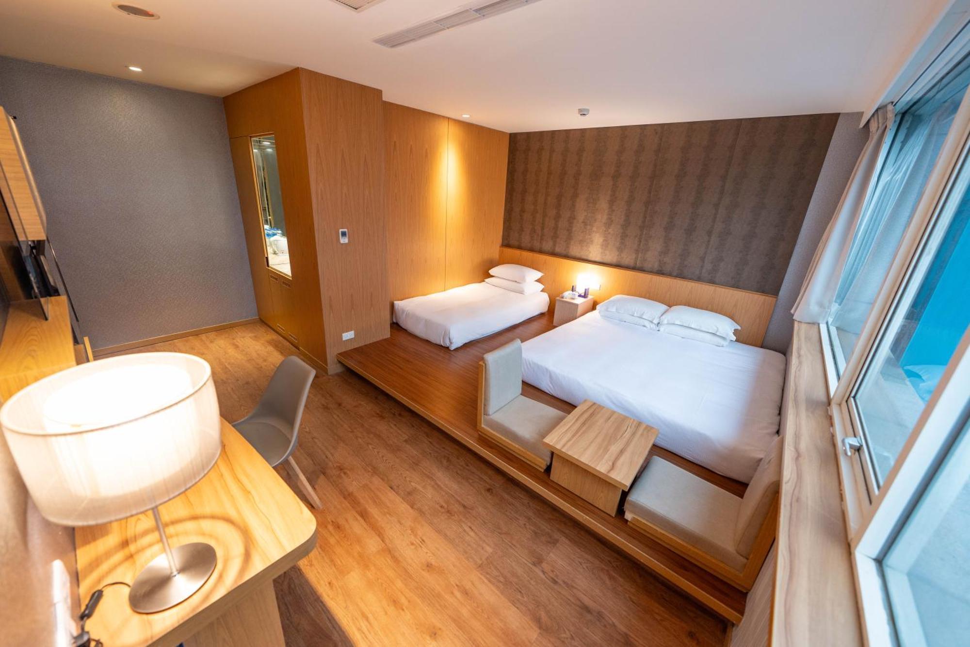 雲富大飯店 Hotel Cloud-Zhongshan Тайбэй Экстерьер фото
